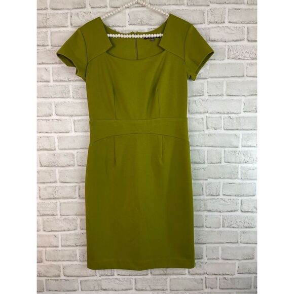 Adrienne Vittadini Women's Green Cap Sleeves Sheath Mini Dress Size 6  Fall Look - Picture 1 of 8